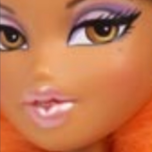 Meet your Posher, Cynthia - Picture 1 of 1